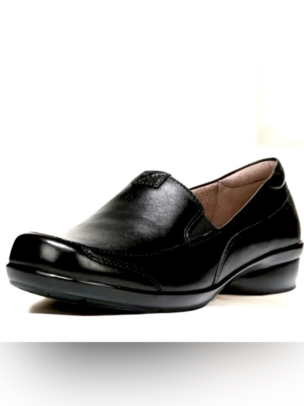 Women's Naturalizer  Black Leather Slip-On Comfort Loafer